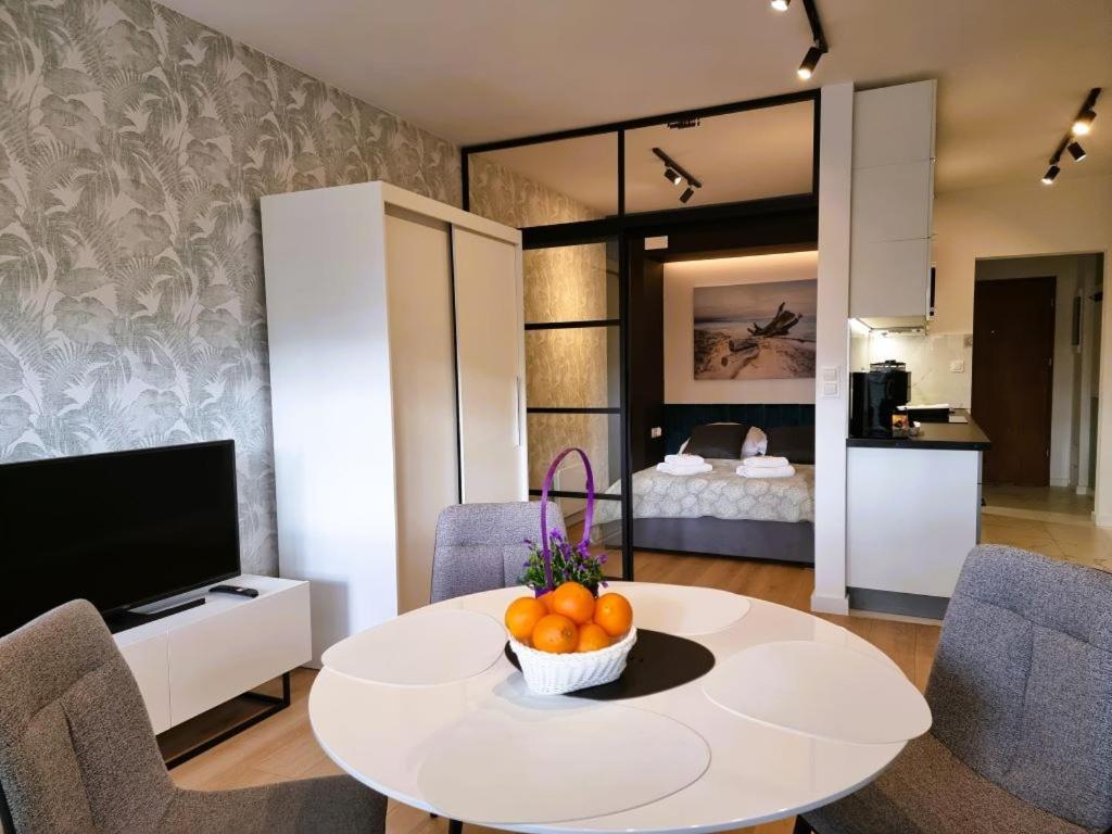Apartament Szmaragdowa 21 Przy Plazy - Sala Zabaw, Silownia - 365Pam ミエルノ 部屋 写真